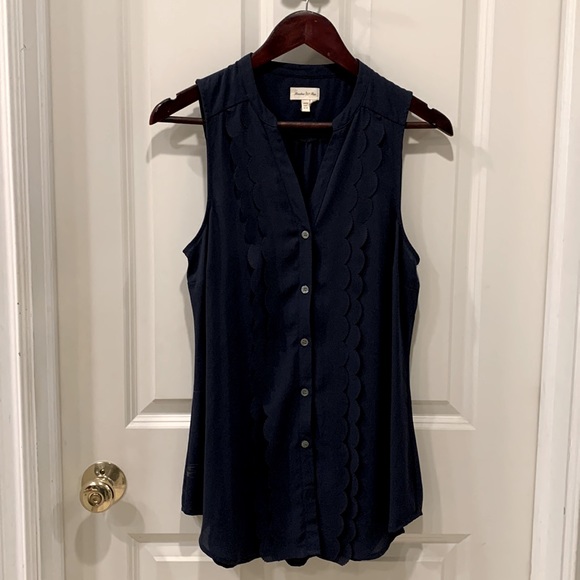 Meadow Rue V neck sleeveless shell blouse size 8 - Picture 2 of 2